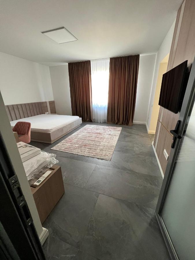 Arcgroup Medical Apartment Oradea Exterior photo